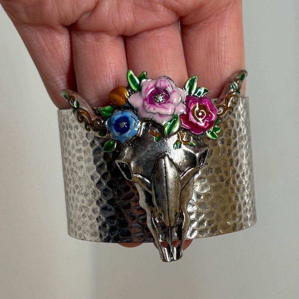 Western Bull Skull Floral Enamel Hammered Silver Tone Wide Cuff Bracelet